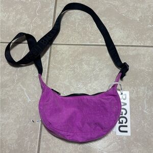 Baggu mini crescent bag